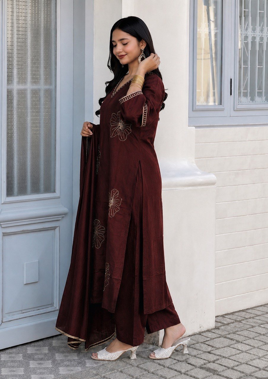 Elegant Embroidered Straight Cut Kurta Pant Set With Dupatta