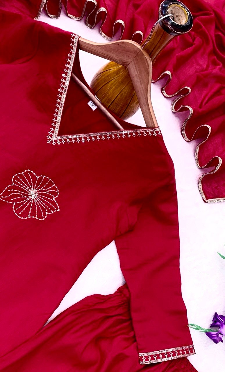Elegant Embroidered Straight Cut Kurta Pant Set With Dupatta